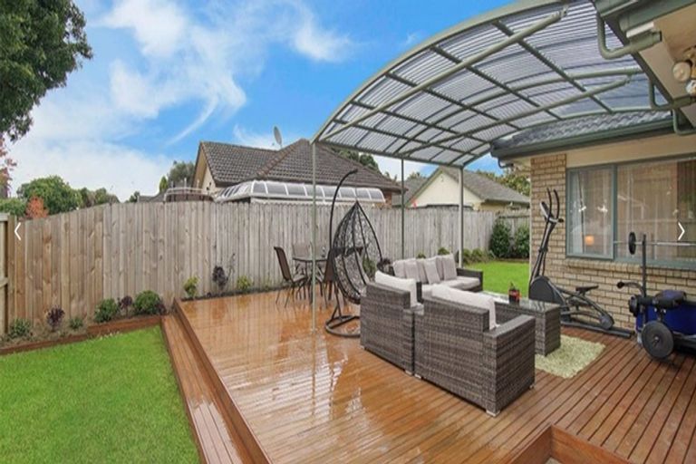 Photo of property in 1/28 Montilla Place, Manurewa, Auckland, 2102