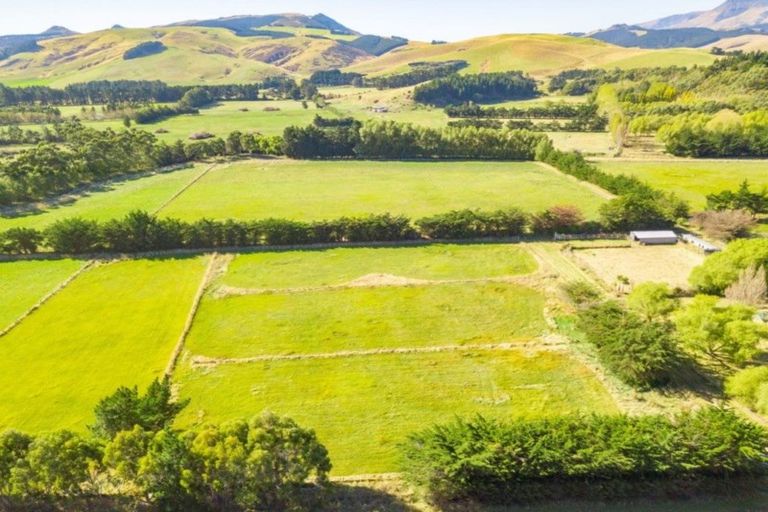 Photo of property in 1491 Christchurch Akaroa Road, Motukarara, Christchurch, 7672