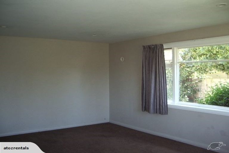 Photo of property in 365 Hills Road, Mairehau, Christchurch, 8013