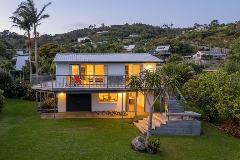 Photo of property in 3 Wigmore Crescent, Hahei, Whitianga, 3591