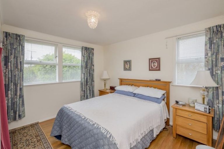 Photo of property in 34 Middlesex Street, Levin, 5510