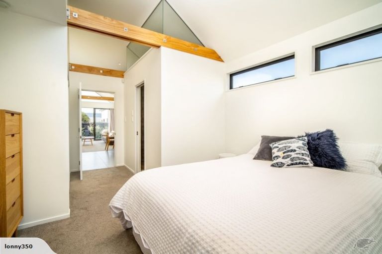 Photo of property in 1036i Colombo Street, St Albans, Christchurch, 8014