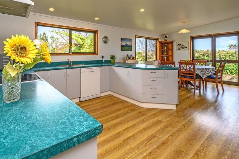 Photo of property in 25a Marchant Place, Westown, New Plymouth, 4310