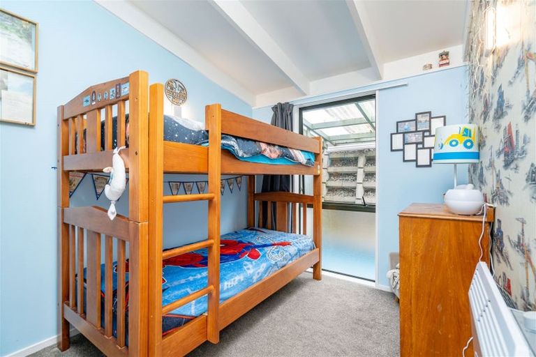 Photo of property in 73b Grosvenor Street, Kensington, Dunedin, 9011