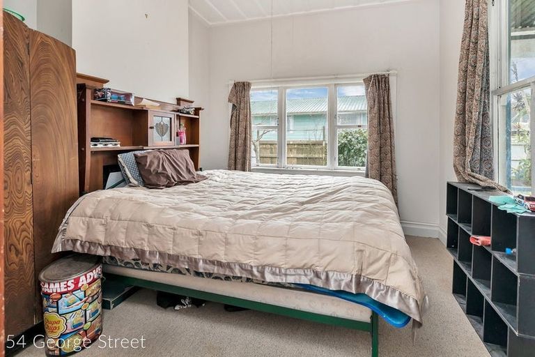 Photo of property in 54 George Street, Hikurangi, 0114