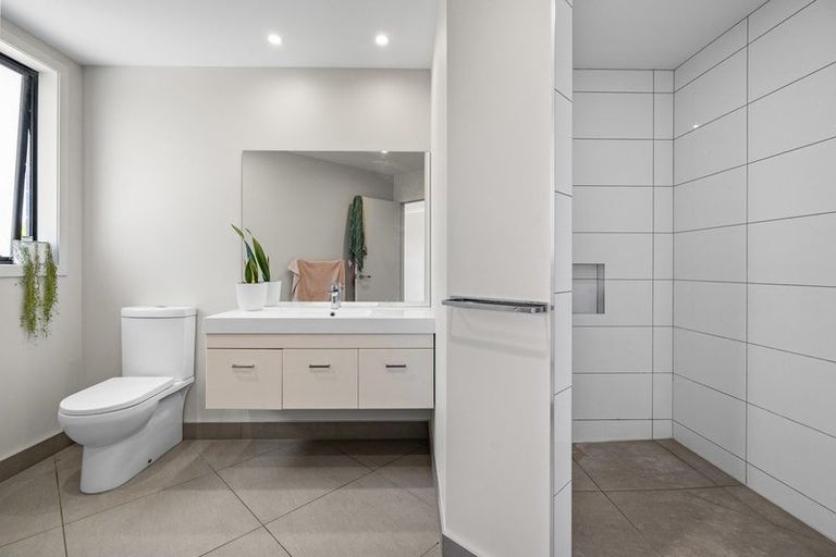 Photo of property in 15 Mike Smith Drive, Cambridge, 3434