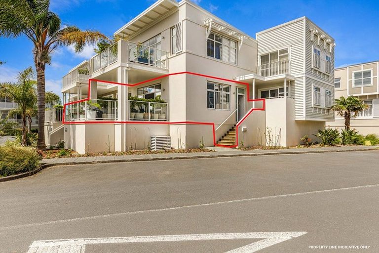 Photo of property in 58 Parkside Drive, Orewa, 0931