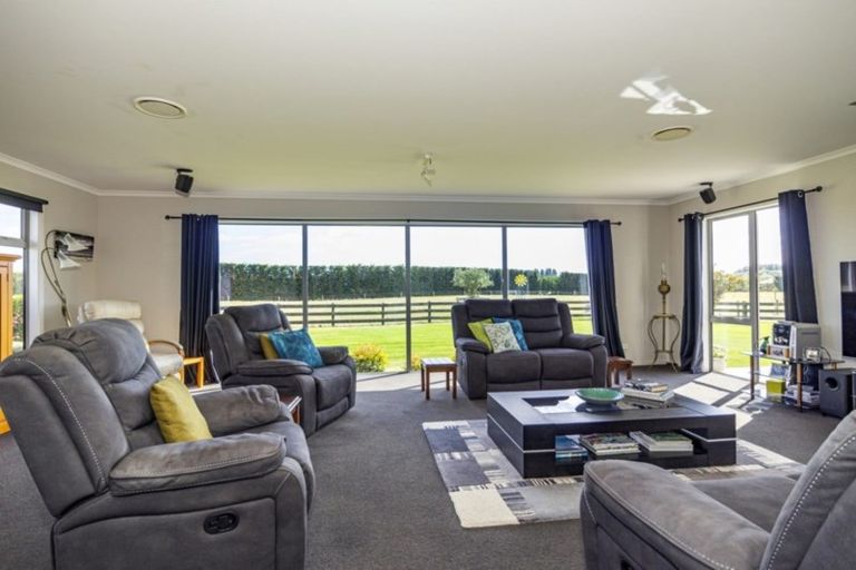 Photo of property in 370 Ashburton Staveley Road, Greenstreet, Ashburton, 7771