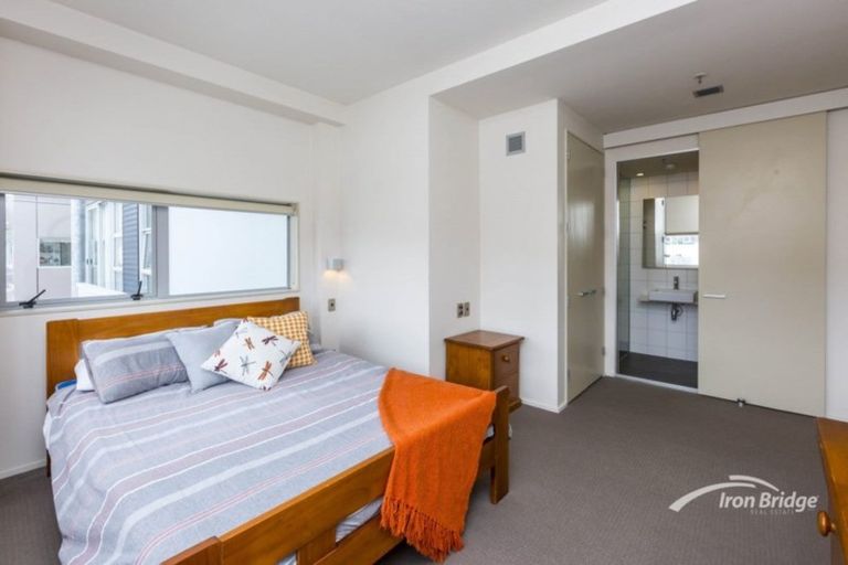 Photo of property in The Wellington Suites, 587/233 Cuba Street, Te Aro, Wellington, 6011