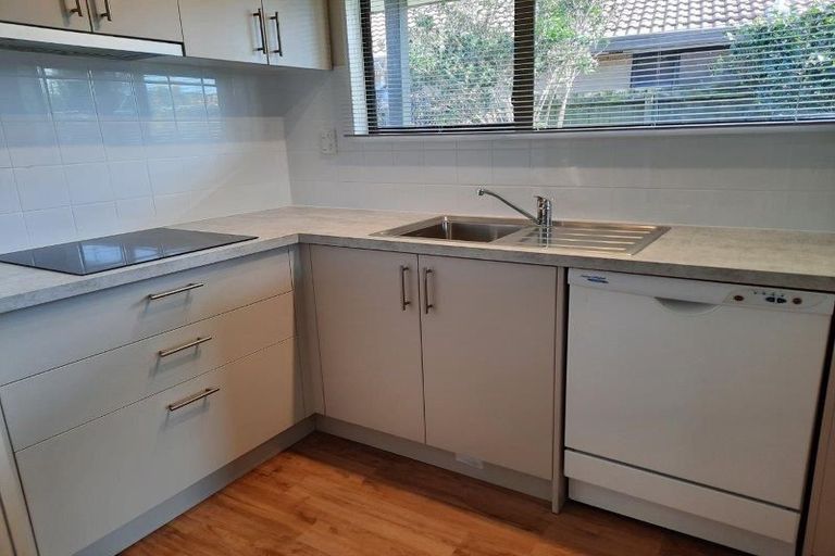 Photo of property in 11a Peebles Drive, Hei Hei, Christchurch, 8042