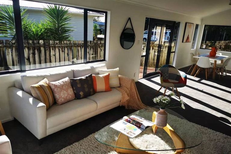 Photo of property in 39 Metcalfe Road, Ranui, Auckland, 0612