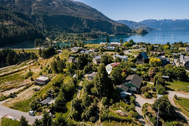 Photo of property in 34 Noema Terrace, Lake Hawea, 9382