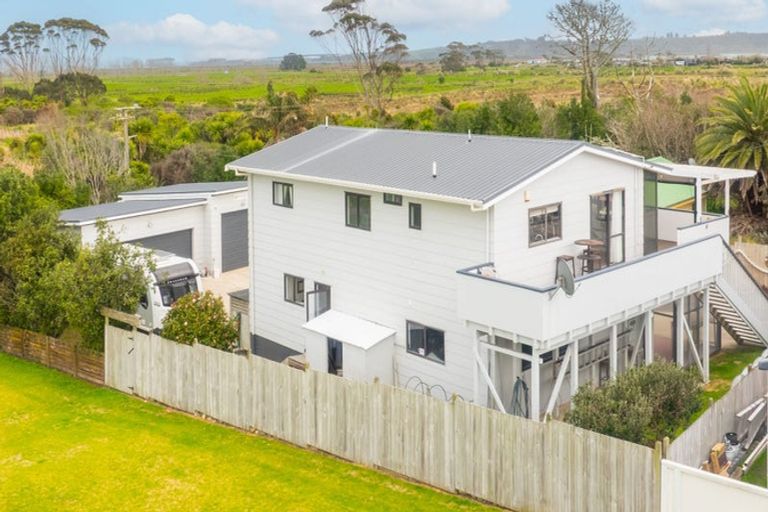 Photo of property in 308b Pukehina Parade, Pukehina, Te Puke, 3189