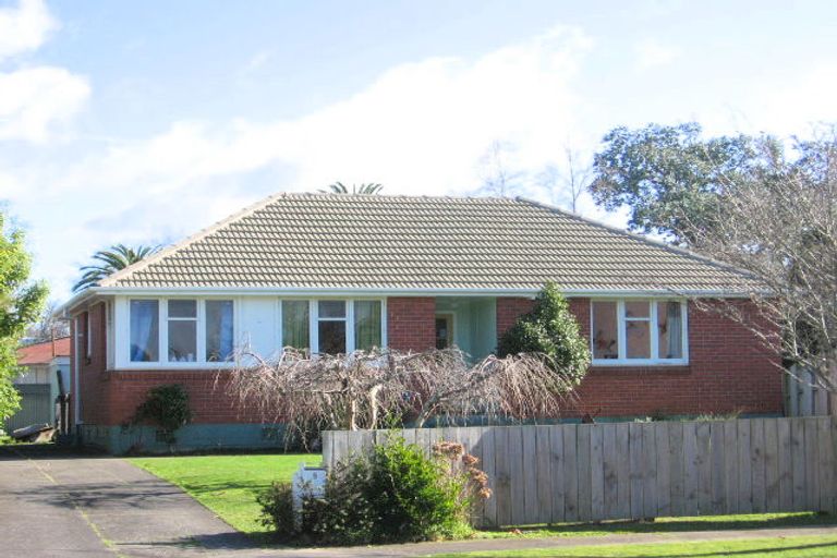 Photo of property in 5 Selby Place, Hokowhitu, Palmerston North, 4410