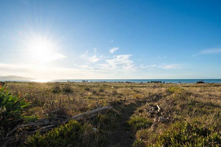 Photo of property in 180 Rarangi Beach Road, Rarangi, Blenheim, 7273