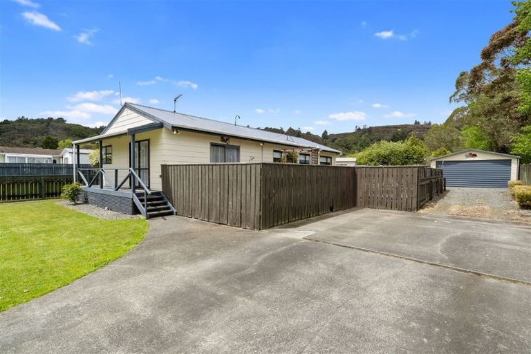 Photo of property in 78 Norana Road, Timberlea, Upper Hutt, 5018