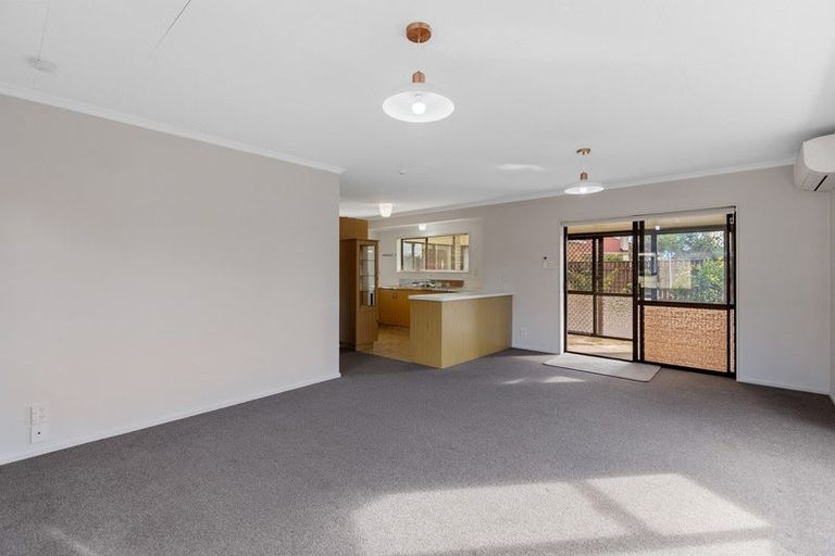 Photo of property in 20 Tukapa Street, Westown, New Plymouth, 4310