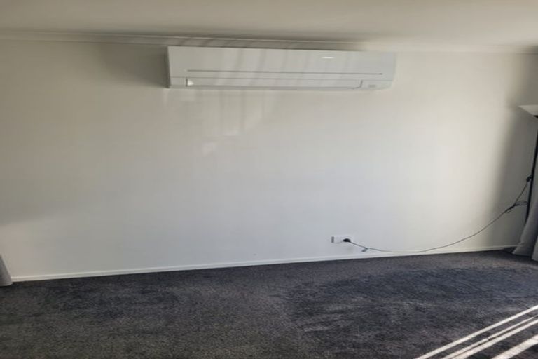 Photo of property in 18 Kutukutu Street, Takanini, 2112