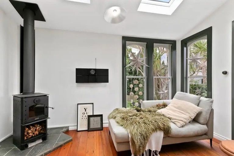 Photo of property in 304b Tinakori Road, Thorndon, Wellington, 6011