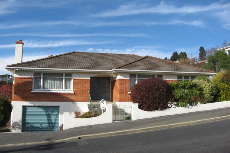 Photo of property in 12 Wales Street, Maori Hill, Dunedin, 9010