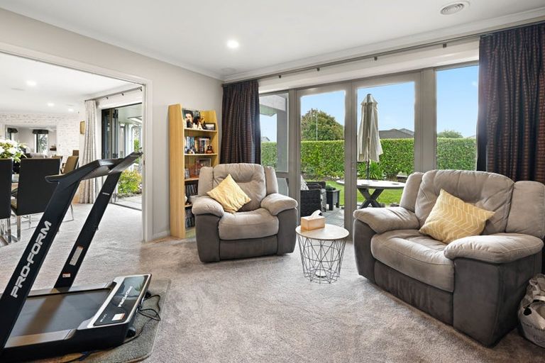 Photo of property in 7 Saint James Drive, Huntington, Hamilton, 3210