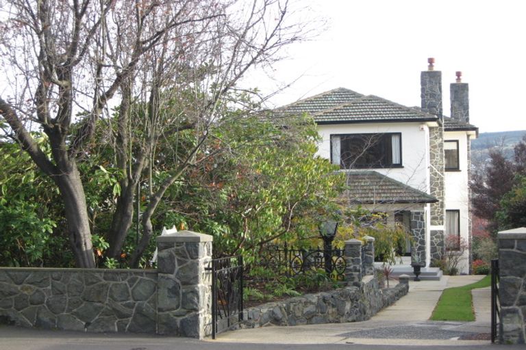 Photo of property in 207 Highgate, Roslyn, Dunedin, 9010