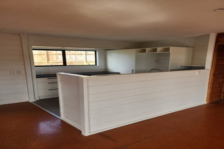 Photo of property in 10b Cedar Terrace, Stanmore Bay, Whangaparaoa, 0932