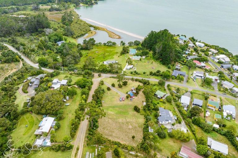 Photo of property in 39 Ngatoto Road, Tinopai, Matakohe, 0593