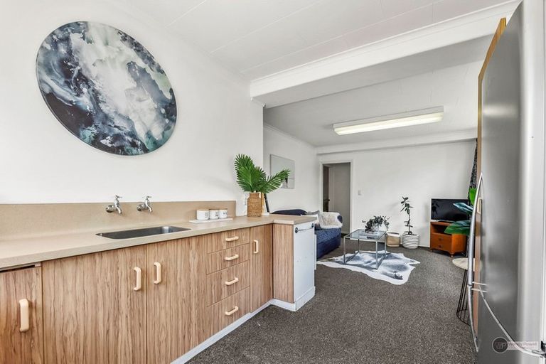 Photo of property in 8 Bauchop Road, Waterloo, Lower Hutt, 5011