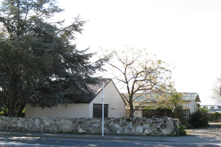 Photo of property in 147 Te Mata Road, Havelock North, 4130