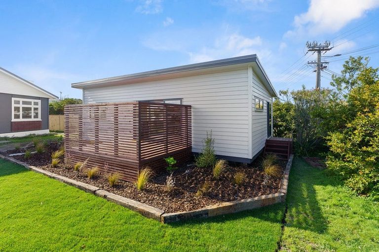 Photo of property in 52c Dunstan Street, Otaki, 5512