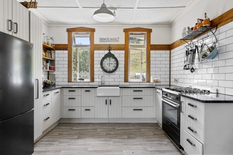 Photo of property in 312 Whangamata Road, Kinloch, Taupo, 3377