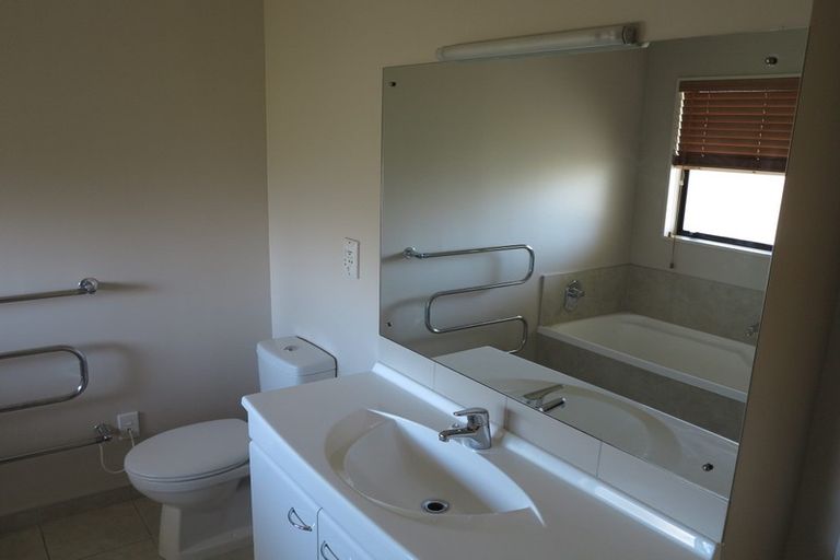 Photo of property in 86 Alton Avenue, Hillcrest, Auckland, 0627