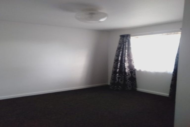 Photo of property in 2/39 Waimairi Road, Upper Riccarton, Christchurch, 8041