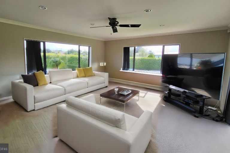 Photo of property in 10b Pacific Street, Waiuku, 2123