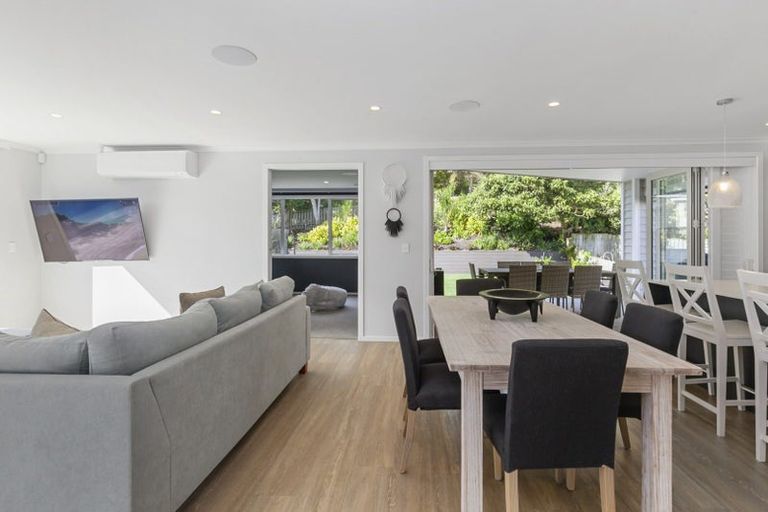 Photo of property in 82 The Circle, Manly, Whangaparaoa, 0930