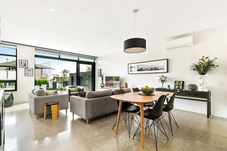 Photo of property in 220 Hobsonville Point Road, Hobsonville, Auckland, 0616