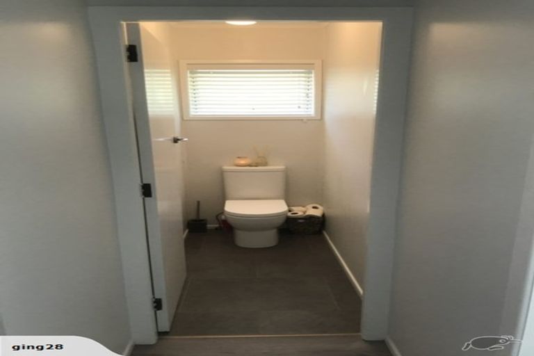 Photo of property in 101 Awanui Street, Merrilands, New Plymouth, 4312
