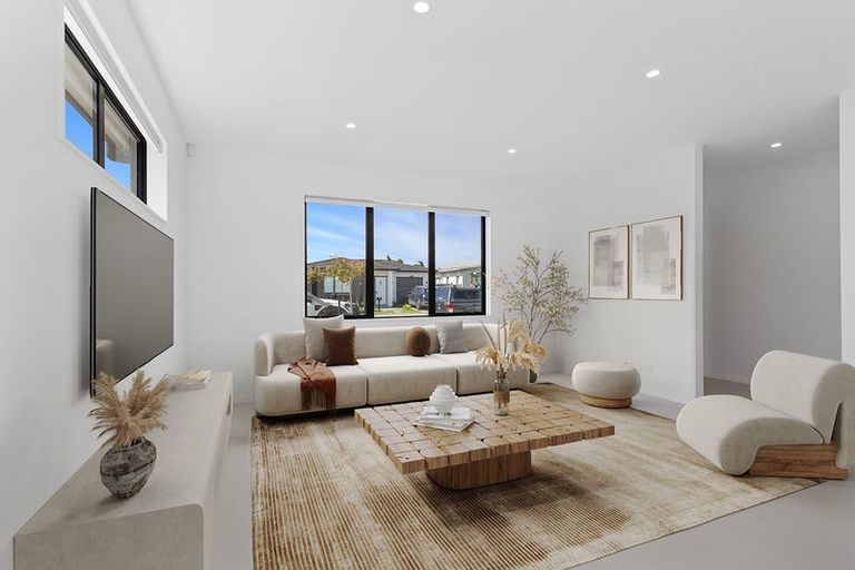 Photo of property in 77 Pepene Avenue, Takanini, Auckland, 2112