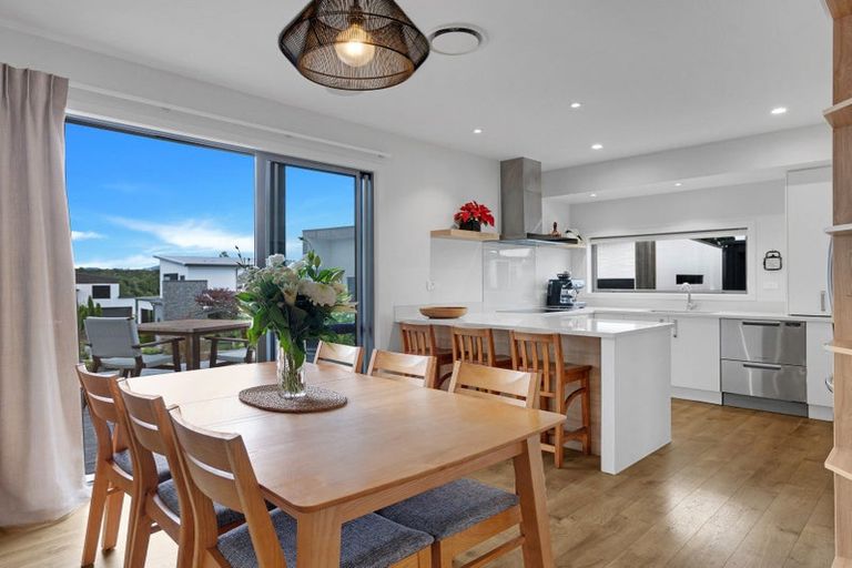 Photo of property in 12 Ada Close, Cambridge, 3434