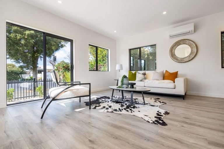 Photo of property in 1a Springfield Street, Forrest Hill, Auckland, 0620