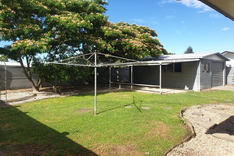 Photo of property in 301 Flaxmere Avenue, Flaxmere, Hastings, 4120