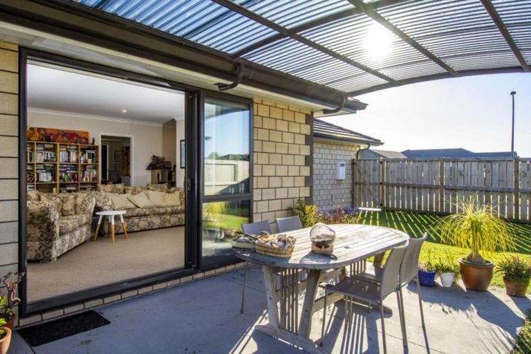 Photo of property in 19 Batty Street, Papamoa Beach, Papamoa, 3118