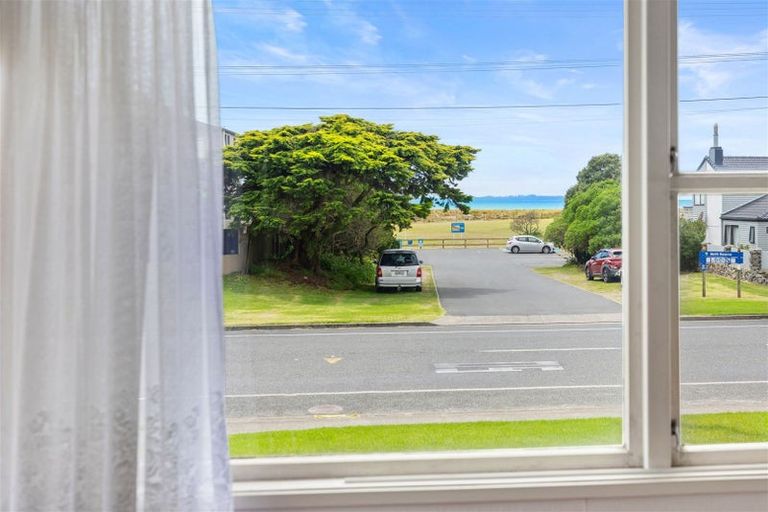 Photo of property in 1180 Papamoa Beach Road, Papamoa Beach, Papamoa, 3118