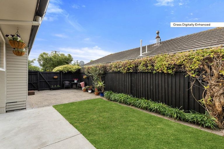 Photo of property in 20 Dunster Street, Burnside, Christchurch, 8053