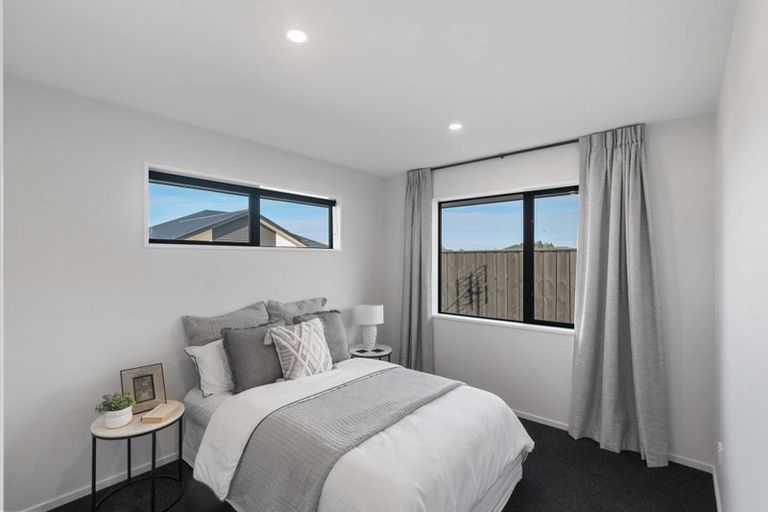 Photo of property in 3 Cox Lane, Amberley, 7410