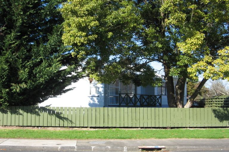 Photo of property in 36 Cargill Street, Papakura, 2110