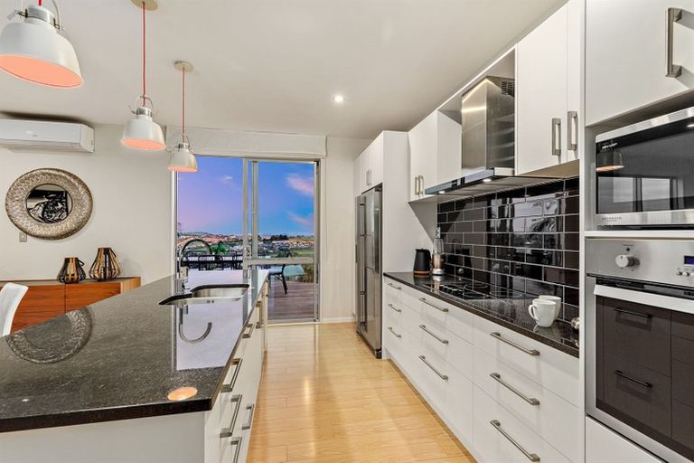 Photo of property in 1211 Whangaparaoa Road, Gulf Harbour, Whangaparaoa, 0930