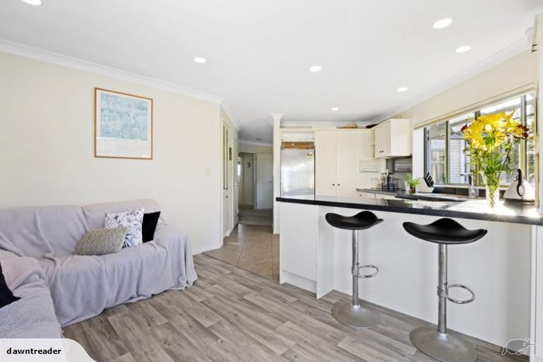 Photo of property in 3/89 Litten Road, Cockle Bay, Auckland, 2014