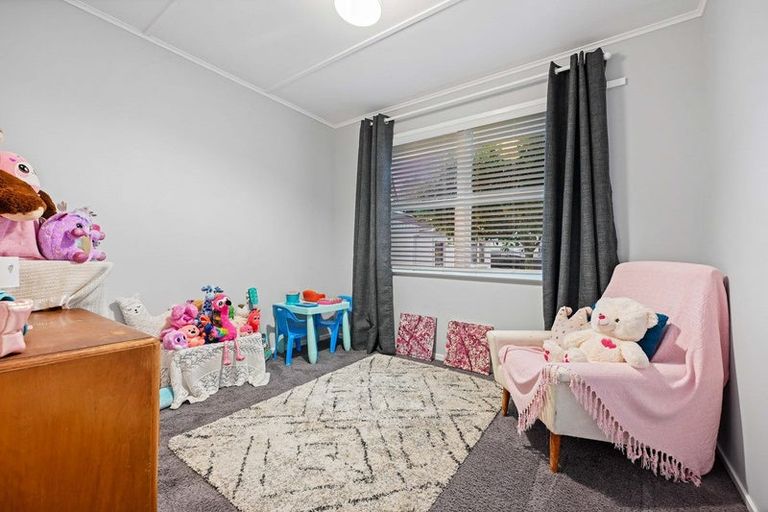 Photo of property in 27 Dominion Road, Nawton, Hamilton, 3200